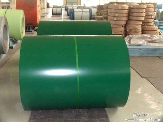Porcellana Colore verde/bianco ricoperto ha galvanizzato la bobina d'acciaio, bobine dell'acciaio di GI della pittura di ASTM HDP fornitore